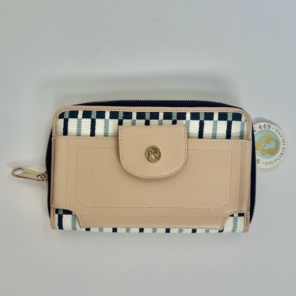 Spartina 449 Handbags - NEW Spartina 449 Daise Coastal Linen & Leather Wallet NWT